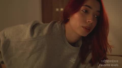 Snapshot of dearnina chatting on October 30, 1:45 pm NINA   30OFF online show from October 30, 1:45 pm