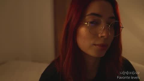 Snapshot of dearnina chatting on November 1, 12:18 pm NINA   30OFF online show from November 1, 12:18 pm