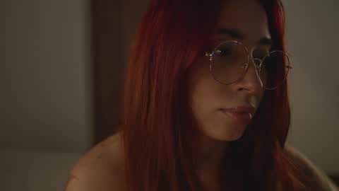 Snapshot of dearnina chatting on November 2, 1:57 pm NINA   30OFF online show from November 2, 1:57 pm