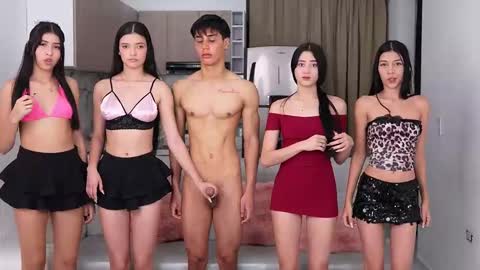 Hannah - Annie - Alisson online show from March 13, 3:13 am