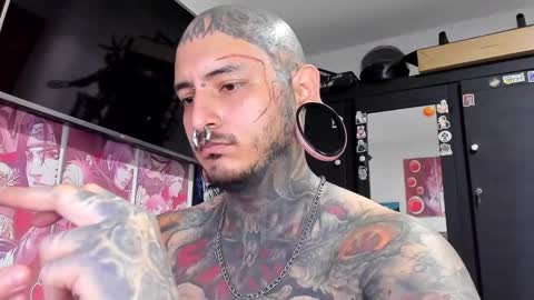    online show from December 12, 5:48 pm