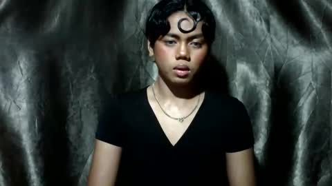 debbie_queen online show from December 17, 2:01 pm