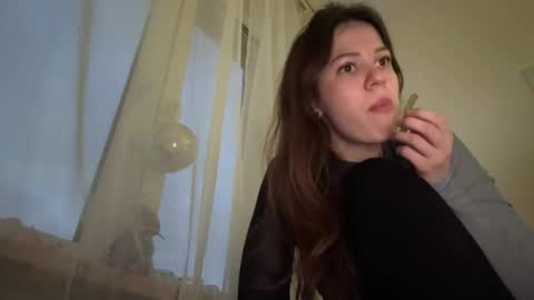 debbiii online show from February 19, 4:25 pm