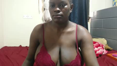 Snapshot of debbyslatter chatting on December 17, 7:29 am debbyslatter online show from December 17, 7:29 am