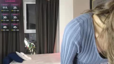 Eva online show from October 27, 5:28 pm