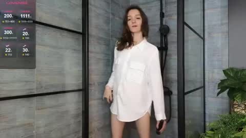 Snapshot of debihenks chatting on March 18, 6:22 pm Eva online show from March 18, 6:22 pm