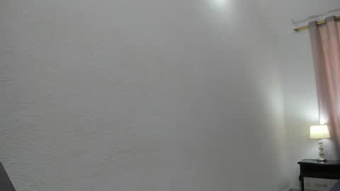 Snapshot of debora_brown_ chatting on December 7, 7:32 pm Dbora online show from December 7, 7:32 pm