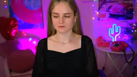 Debora online show from March 10, 11:10 am