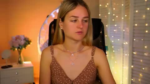Debora online show from June 1, 3:19 am