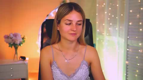 Debora online show from June 13, 3:59 am