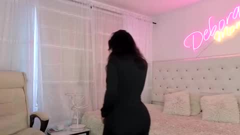 DeboraMom online show from December 19, 10:17 pm