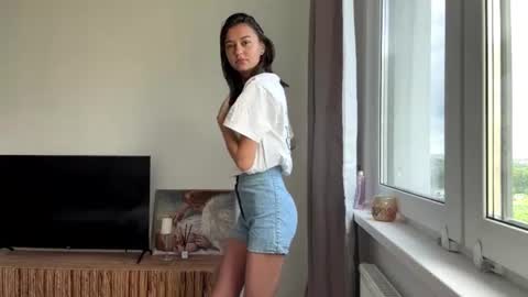 Nicole online show from July 7, 8:07 am