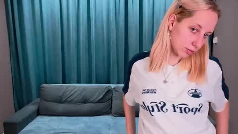 Maria online show from February 14, 9:06 am