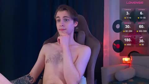 Snapshot of debugmee chatting on March 3, 2:23 pm Samuel online show from March 3, 2:23 pm