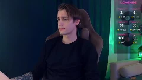 Snapshot of debugmee chatting on March 20, 6:18 am Samuel online show from March 20, 6:18 am