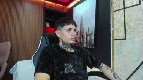 declan_fox online show from September 27, 4:06 am