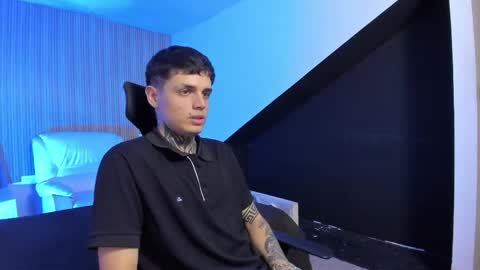 declan_fox online show from September 30, 4:17 am