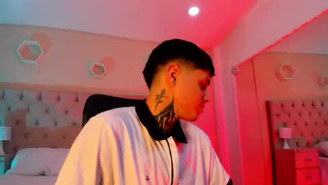 declan_fox online show from October 18, 4:48 am