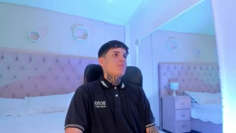 declan_fox online show from October 24, 4:42 am