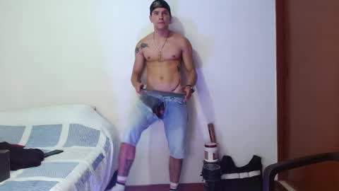 Santiago online show from February 1, 10:55 pm