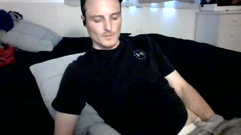 Snapshot of dee4dayz19 chatting on June 24, 4:06 pm Dee4dayz online show from June 24, 4:06 pm