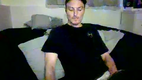 Snapshot of dee4dayz19 chatting on July 6, 1:24 am Dee4dayz online show from July 6, 1:24 am