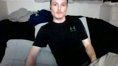 Snapshot of dee4dayz19 chatting on July 8, 3:00 am Dee4dayz online show from July 8, 3:00 am