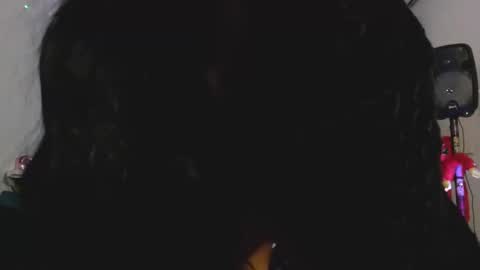 Erika Florez M online show from February 12, 2:12 pm