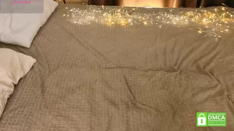 Sophie online show from February 5, 8:08 am