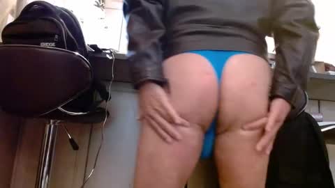 deeperjohnny online show from October 7, 4:04 pm