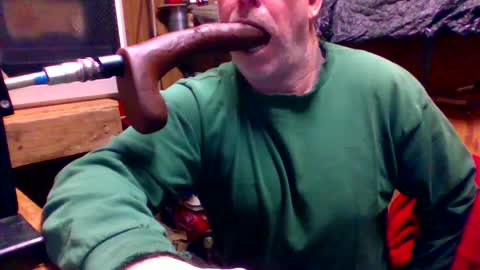 Deepthroat My Big Dildos online show from February 25, 3:38 pm