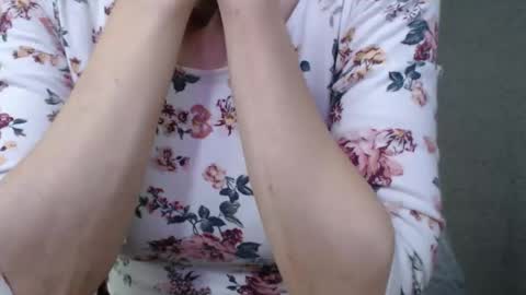 KamiDevi online show from October 3, 2:58 pm