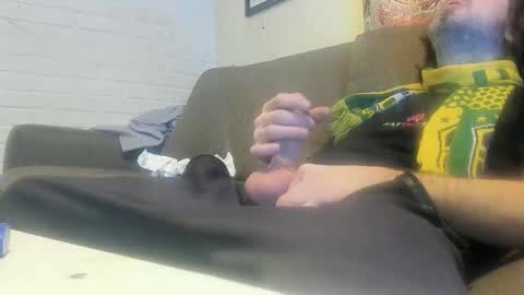 Snapshot of deeznutz343 chatting on December 22, 5:59 am Deez Nutz online show from December 22, 5:59 am