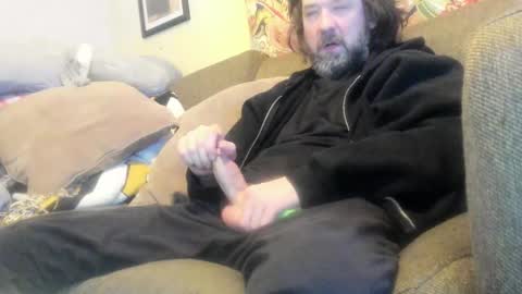 Snapshot of deeznutz343 chatting on February 8, 3:10 am Deez Nutz online show from February 8, 3:10 am