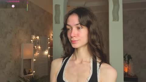 Snapshot of defeded_lovee chatting on October 9, 8:18 pm Amy online show from October 9, 8:18 pm