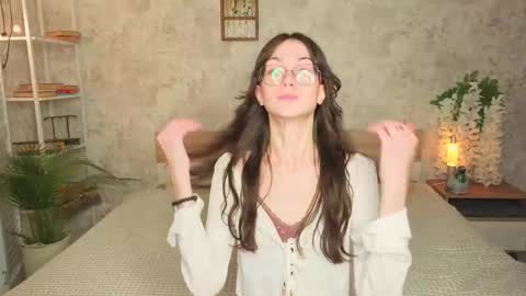 Snapshot of defeded_lovee chatting on October 12, 7:24 pm Amy online show from October 12, 7:24 pm