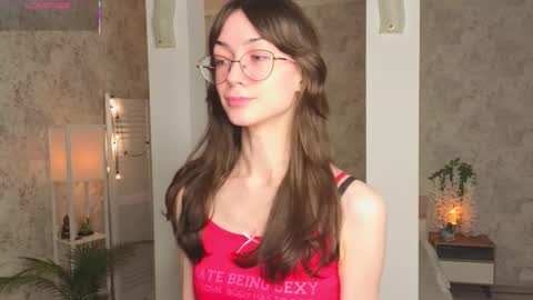 Snapshot of defeded_lovee chatting on October 23, 7:45 pm Amy online show from October 23, 7:45 pm