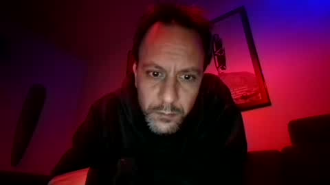 Snapshot of degrandis chatting on December 25, 1:10 am Luka Magic online show from December 25, 1:10 am