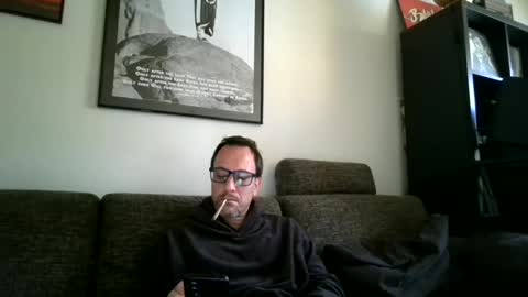 Snapshot of degrandis chatting on December 25, 11:43 am Luka Magic online show from December 25, 11:43 am