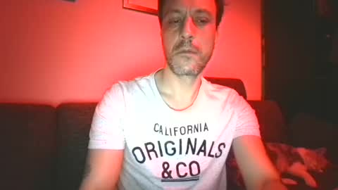 Snapshot of degrandis chatting on January 11, 1:06 am Luka Magic online show from January 11, 1:06 am