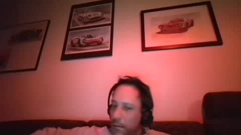 Snapshot of degrandis chatting on February 9, 11:04 pm Luka Magic online show from February 9, 11:04 pm