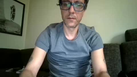 Snapshot of degrandis chatting on April 12, 10:31 am Luka Magic online show from April 12, 10:31 am