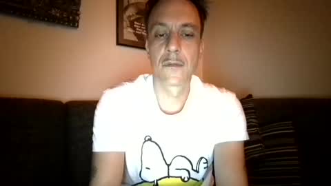 Snapshot of degrandis chatting on May 30, 9:34 pm Luka Magic online show from May 30, 9:34 pm