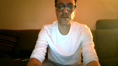 Snapshot of degrandis chatting on June 4, 8:59 pm Luka Magic online show from June 4, 8:59 pm