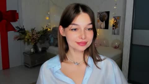 Snapshot of degreeofsincerity chatting on February 18, 5:21 pm DegreeOfSincerity online show from February 18, 5:21 pm