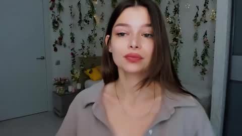 Snapshot of degreeofsincerity chatting on September 13, 1:16 am DegreeOfSincerity online show from September 13, 1:16 am