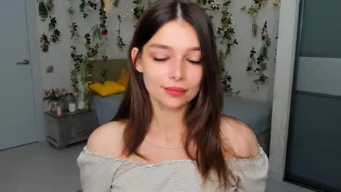 Snapshot of degreeofsincerity chatting on September 20, 4:13 am DegreeOfSincerity online show from September 20, 4:13 am