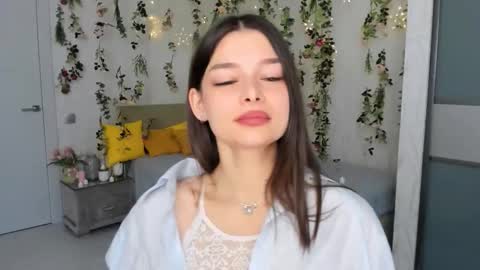 Snapshot of degreeofsincerity chatting on November 5, 1:27 am DegreeOfSincerity online show from November 5, 1:27 am