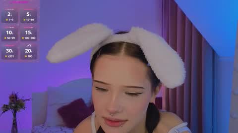 Snapshot of deibora chatting on March 21, 9:25 am Debi online show from March 21, 9:25 am