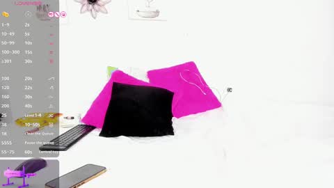 deisy online show from February 12, 6:30 pm